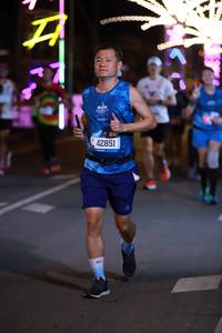 BIB: 7011, 42851
                            <button type="button" onclick="openModal(20310287)" class="btn btn-primary btn-sm float-right btn-popup" data-toggle="modal" data-target=".modal-high-quality">
                        <i class="fas fa-shopping-cart"></i> Add to Cart
                    </button>
                                            <button type="button" onclick="isThisMe(20310287, true)" class="btn btn-success btn-sm float-right btn-popup btn-isme hidden" data-toggle="tooltip" data-placement="bottom" title="นี่คือรูปของคุณใช่ไหม คลิกที่นี่เพื่อเอาเข้าอัลบั้ม">
                        <i class="fas fa-plus"></i> Add to album
                    </button>
                    <button type="button" onclick="isThisMe(20310287, false)" class="btn btn-warning btn-sm float-right btn-popup btn-isnotme hidden">
                        <i class="fas fa-ban"></i> Remove from album
                    </button>